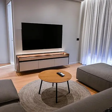Comfort Tirana