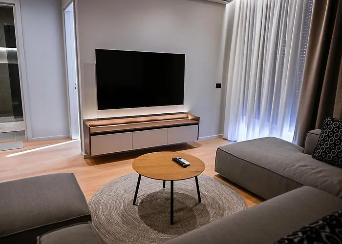 Comfort Тирана