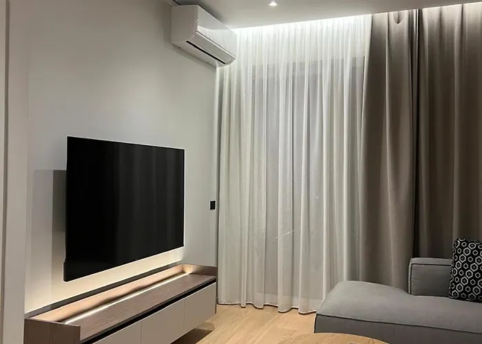 Comfort Тирана